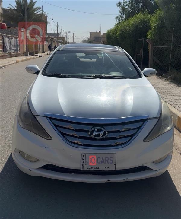 Hyundai Sonata 2011 for sale in Iraq - Al-Diwaniyah